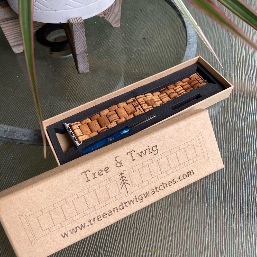 Tree & Twig APPLE Watchband -Made of real wood!
